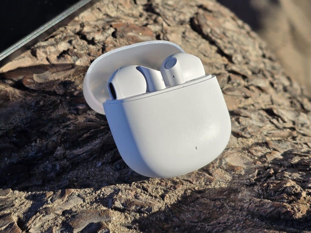 Vivacom 5G Pro и Buds: Перфектната комбинация за свързаност и забавление