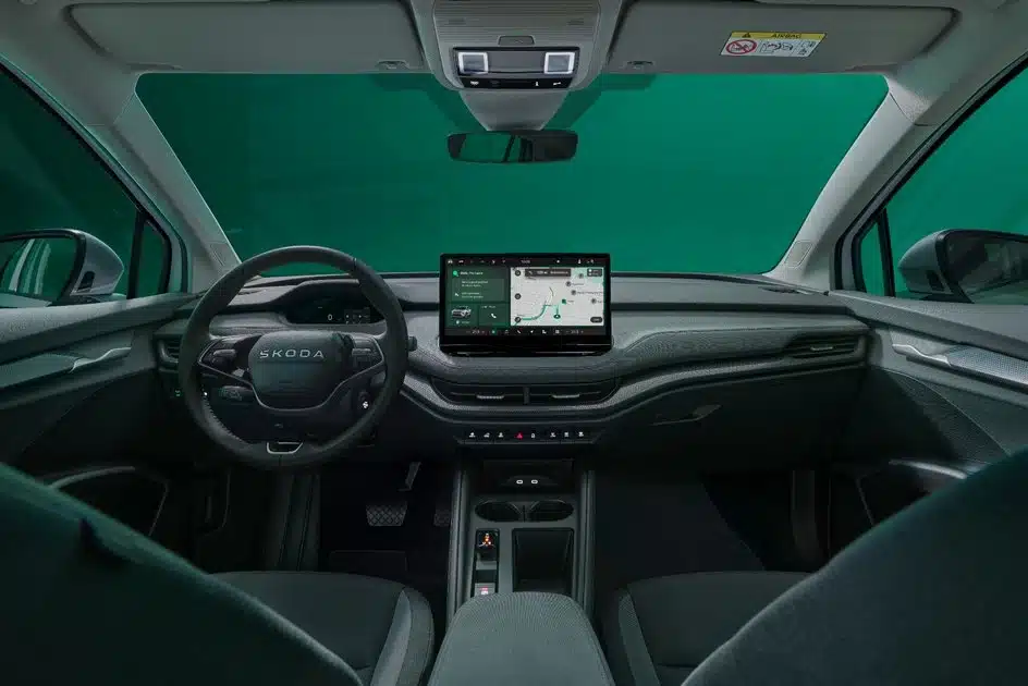 Skoda представи Elroq – достъпен електрически кросоувър