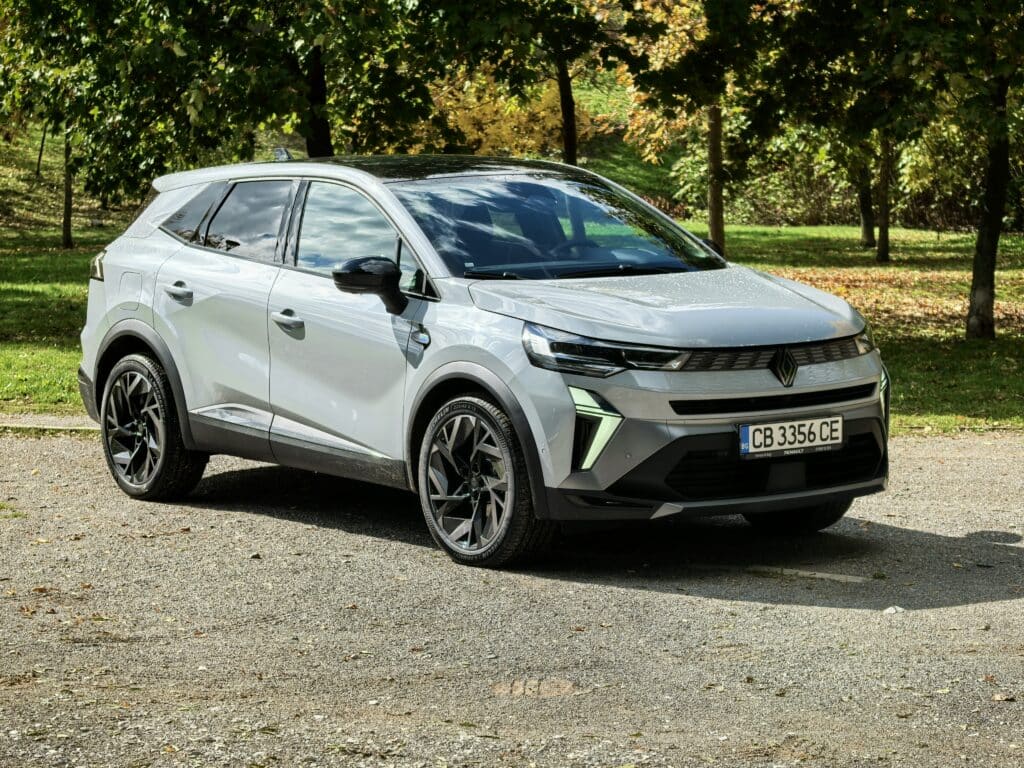 Renault Symbioz: Съвременен SUV, съчетаващ комфорт, иновации и хибридна ефективност