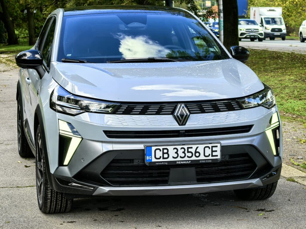 Renault Symbioz: Съвременен SUV, съчетаващ комфорт, иновации и хибридна ефективност