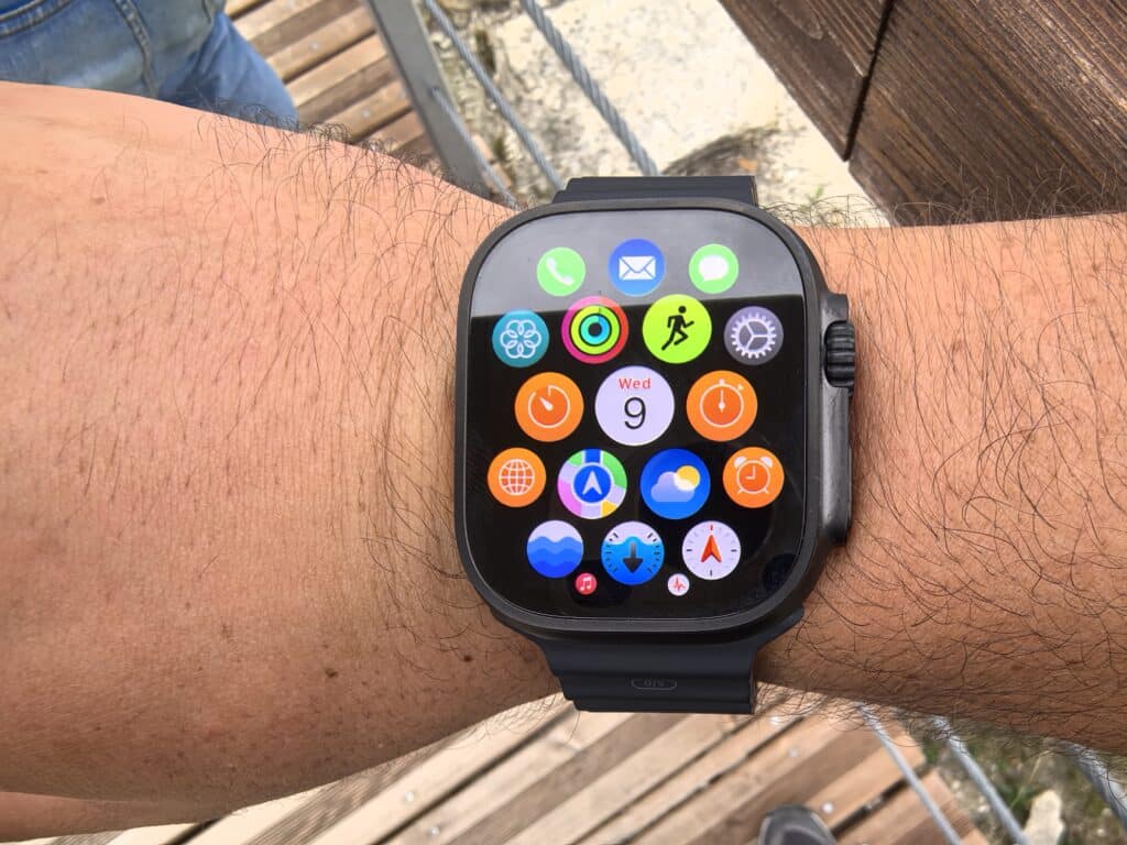 Apple Watch Ultra 2: Мощност, стил и иновации, но струва ли си ъпгрейдът?