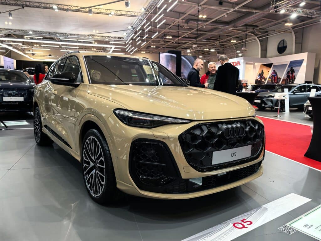 Премиера на Софийския автосалон: Audi Q5 – новото поколение на легендарния SUV