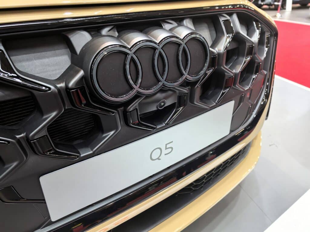 Премиера на Софийския автосалон: Audi Q5 – новото поколение на легендарния SUV