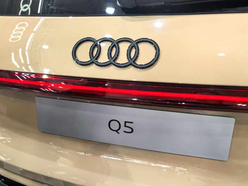 Премиера на Софийския автосалон: Audi Q5 – новото поколение на легендарния SUV