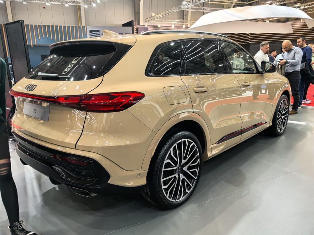 Премиера на Софийския автосалон: Audi Q5 – новото поколение на легендарния SUV