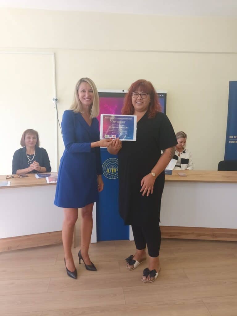Започва петият курс от глобалната програма на Хуауей „Women in tech” за обучение на жени на основни цифрови умения