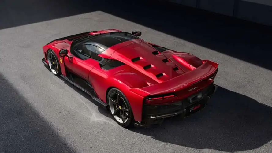 Ferrari F80 е резултат от 20 години разработка