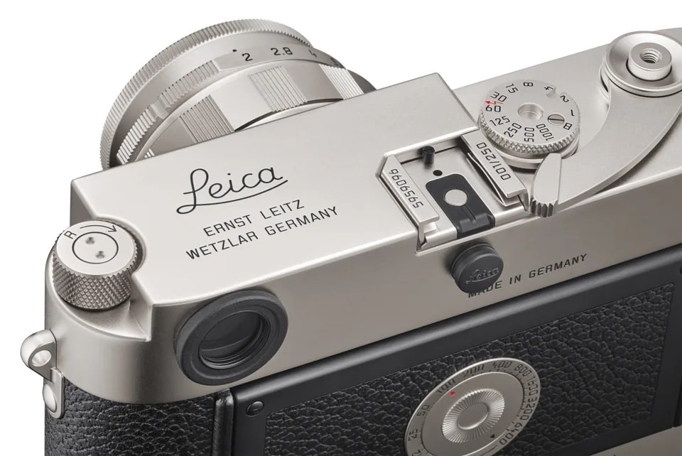 Leica пусна на пазара платинен фотоапарат за 000 по случай 70-годишнината на серията M