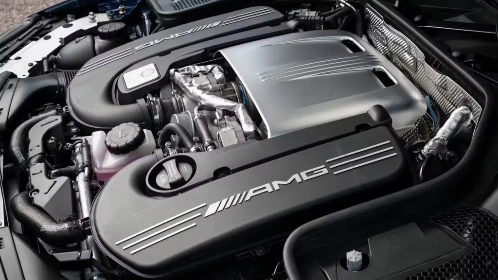 Какво всъщност е AMG? Завладяващата история на подразделението на Мерцедес за performance автомобили