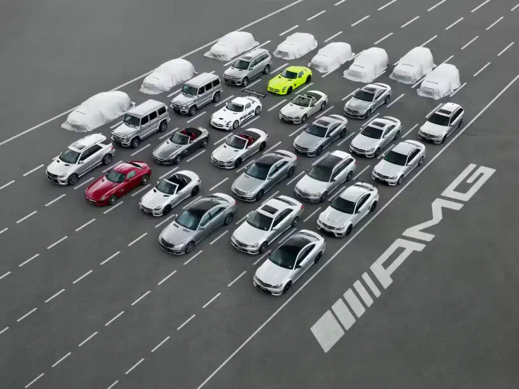 Какво всъщност е AMG? Завладяващата история на подразделението на Мерцедес за performance автомобили