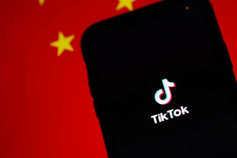 TikTok предизвиква пристрастяване и вреди на умственото и социалното развитие на децата и разработчиците са го знаели