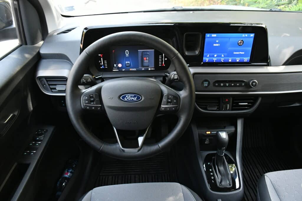 Новата гама на Ford Transit и Tourneo: Технологии, сигурност и устойчиво бъдеще