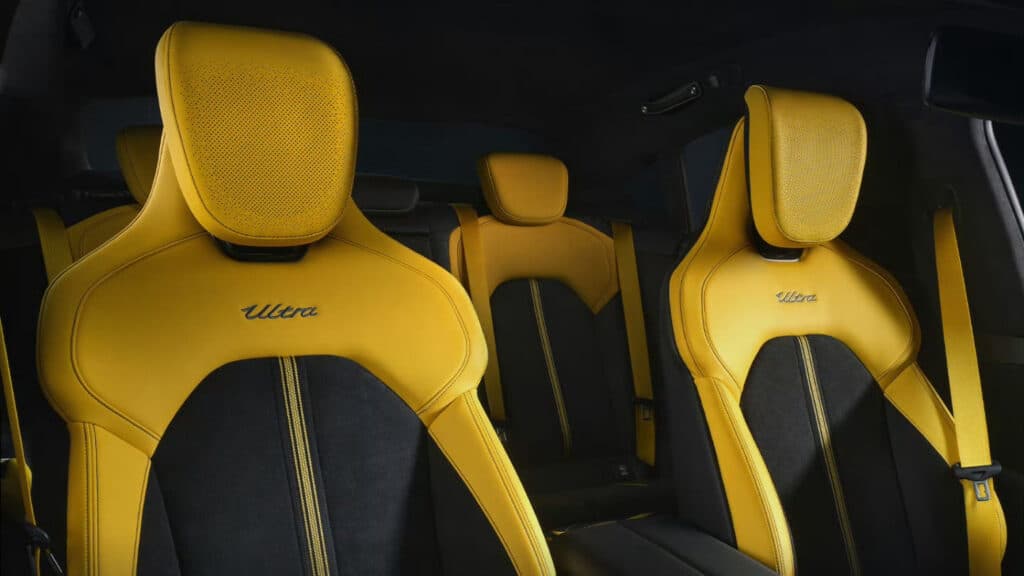 „Убиецът“ на Porsche Taycan: Xiaomi представи електромобила SU7 Ultra с над 1500 коня за 4 200