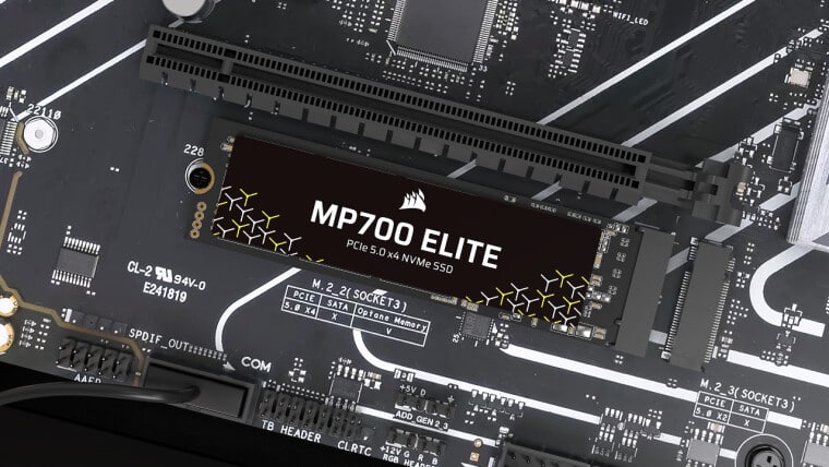 Corsair пуска на пазара MP700 ELITE SSD със скорости до 10 000 MB/s