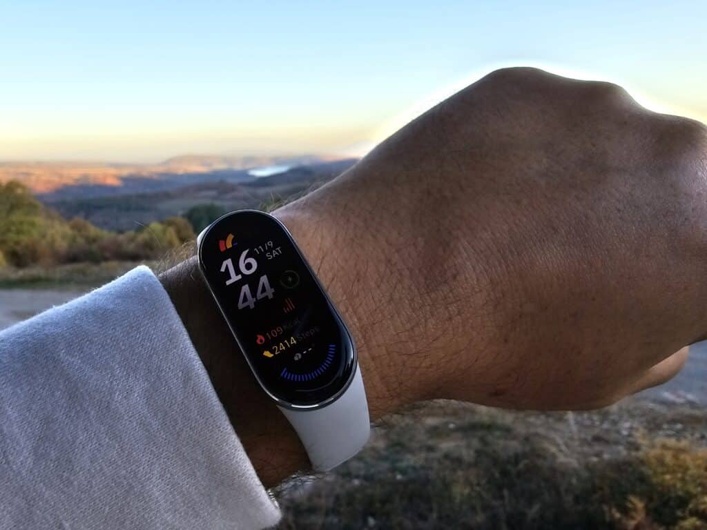 Xiaomi Buds 5 и Smart Band 9: Идеалната комбинация за активен начин на живот