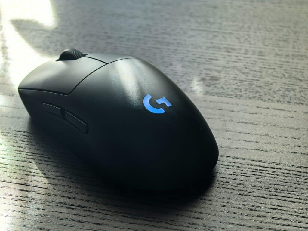 Logitech G Pro 2 Lightspeed – партньорът, който ще преобърне играта ви