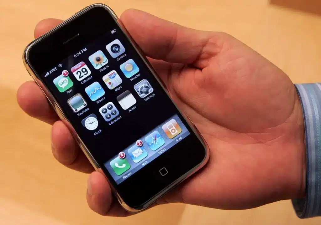 Apple се опасява, че няма да може да създаде нещо по-добро от iPhone