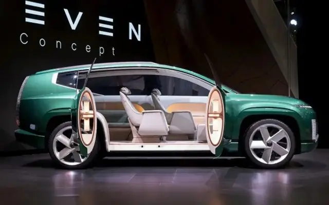 Hyundai представи първи поглед към интериора на революционния електрически SUV IONIQ 9