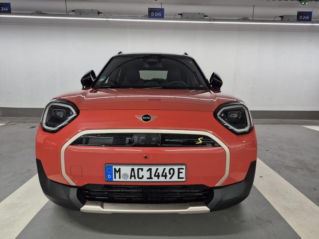 MINI Aceman: Новият електрически хит с чар и практичност