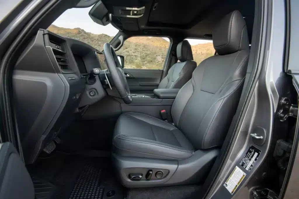 Представиха Lexus GX 2025: по-скъп, по-висок и по-ъгловат