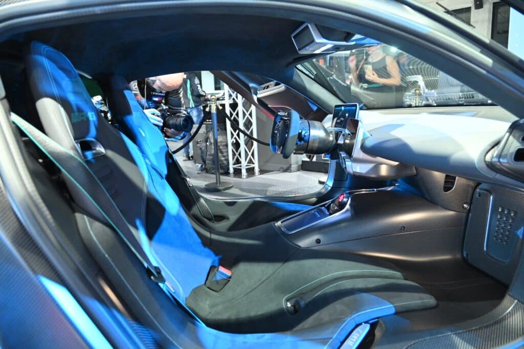 Mercedes AMG ONE с премиера в България: Формула 1 на пътя