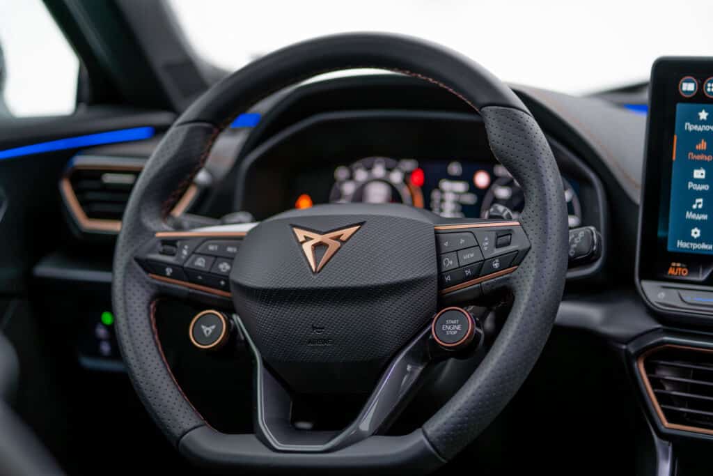 Formentor от CUPRA: Автомобилът, който разчупва стандартите