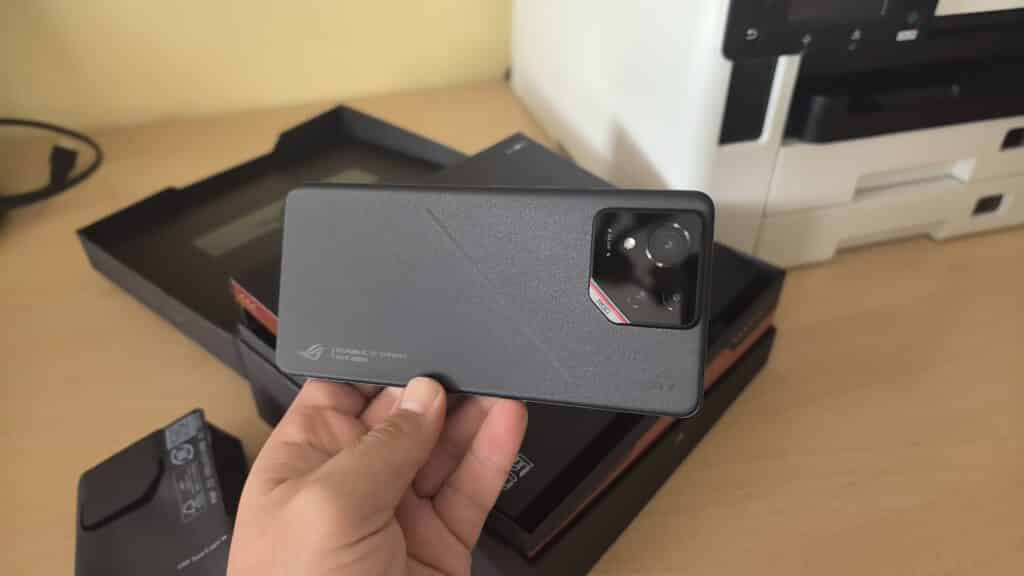 ASUS ROG Phone 9 Pro: мобилният звяр, който премества границите на гейминга