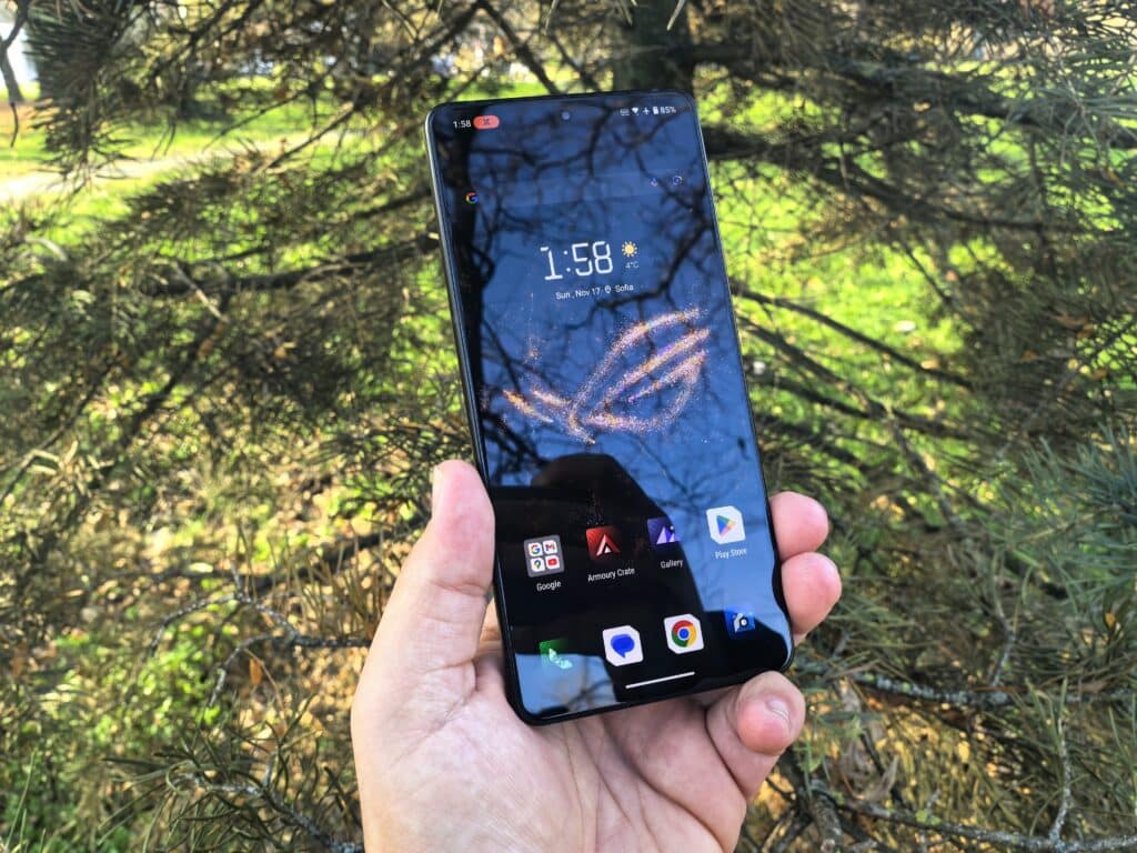 ASUS ROG Phone 9 Pro: мобилният звяр, който премества границите на гейминга