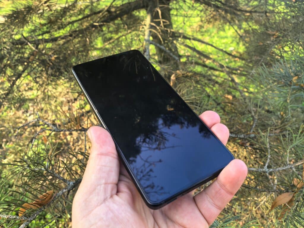 ASUS ROG Phone 9 Pro: мобилният звяр, който премества границите на гейминга