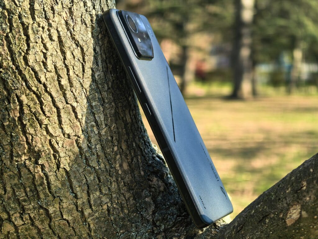 ASUS ROG Phone 9 Pro: мобилният звяр, който премества границите на гейминга