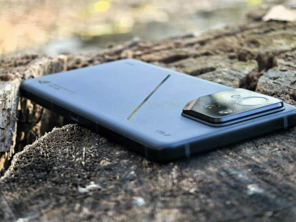 ASUS ROG Phone 9 Pro: мобилният звяр, който премества границите на гейминга