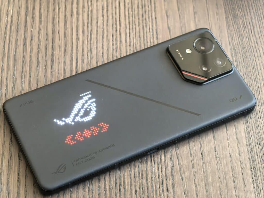 ASUS ROG Phone 9 Pro: мобилният звяр, който премества границите на гейминга