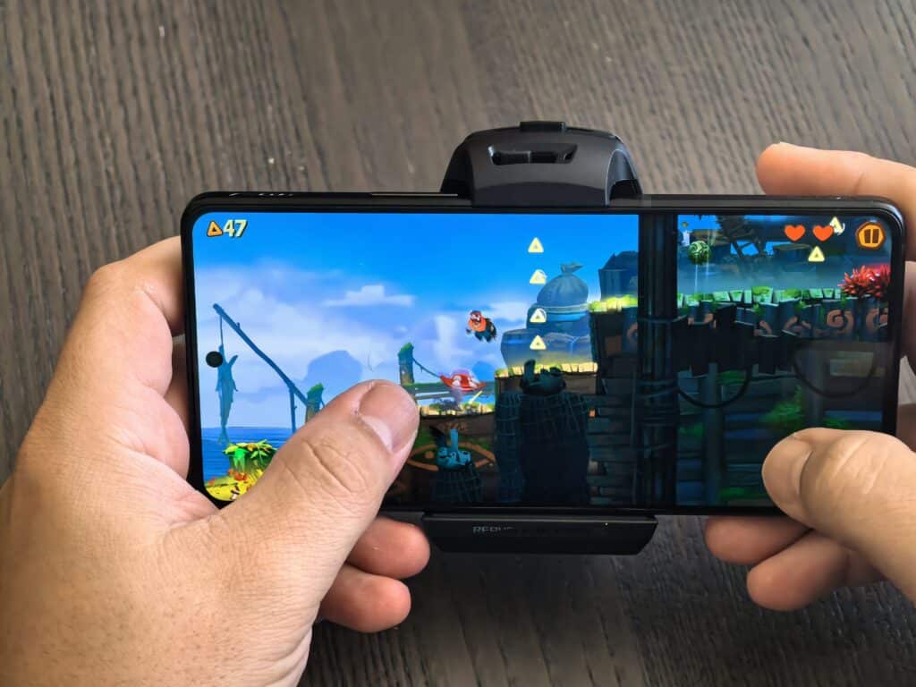ASUS ROG Phone 9 Pro: мобилният звяр, който премества границите на гейминга