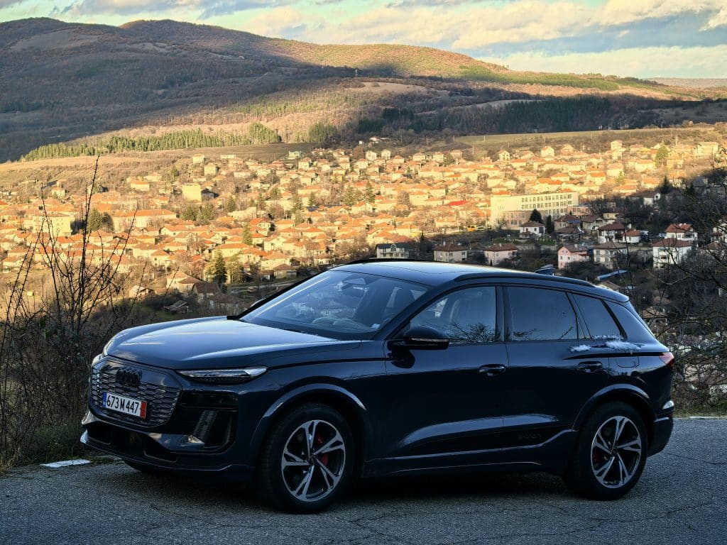 Новият Audi Q6 e-tron: Лукс, иновации и мощност в едно