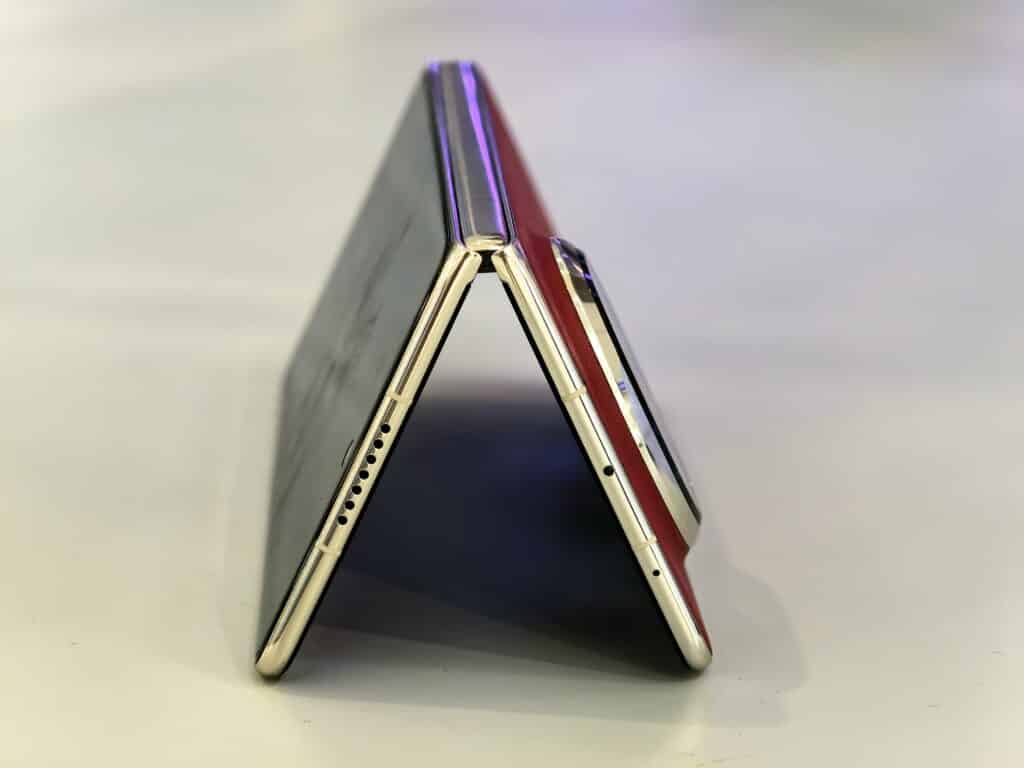 Новите Mate X6, nova 13 и FreeBuds Pro 4 блестят на премиера в Дубай с впечатляващи възможности