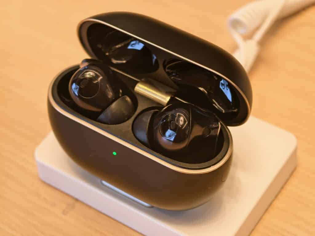 Новите Mate X6, nova 13 и FreeBuds Pro 4 блестят на премиера в Дубай с впечатляващи възможности