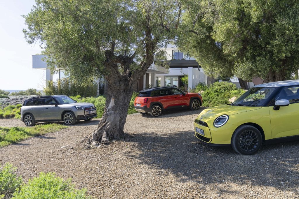 MINI Aceman: Новият електрически хит с чар и практичност
