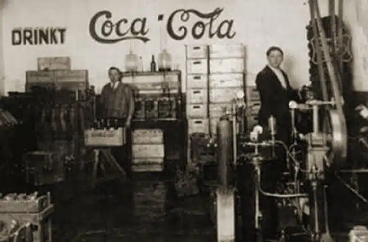 От лекарство до газирана напитка – любопитната история на Coca-Cola
