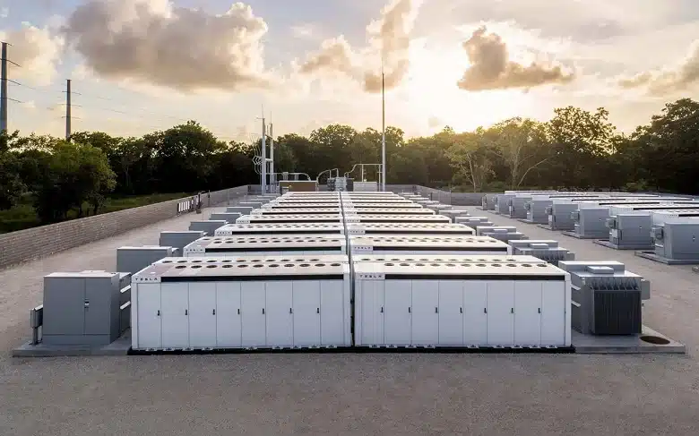 Tesla започва производство на батериите Megapack в Шанхай