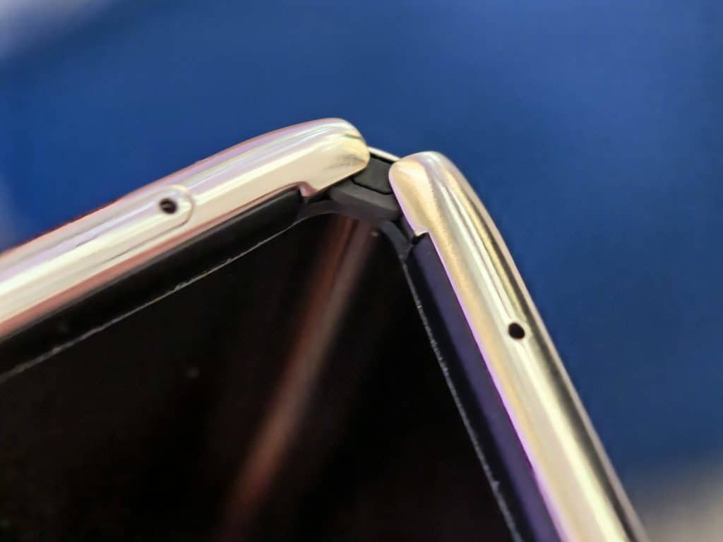 Huawei Mate X6: Сгъваемият смартфон, който обединява лукс, функции и фотография на ново ниво