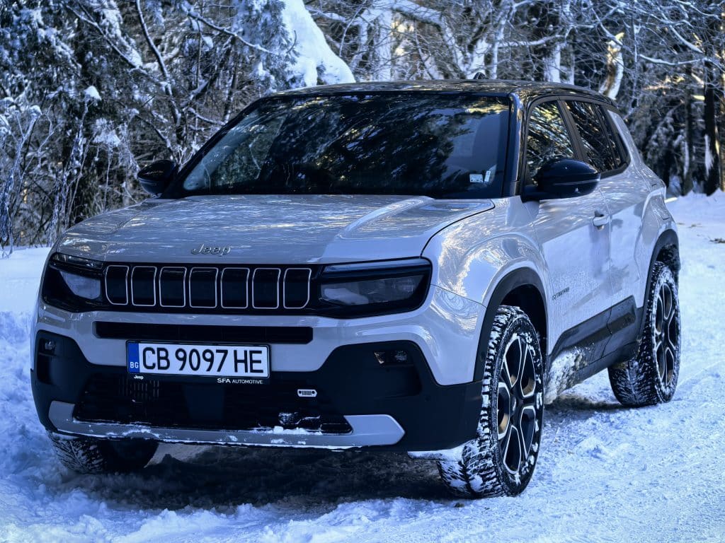 Jeep Avenger 1.2 e-Hybrid: Компактен SUV, готов за големи приключения