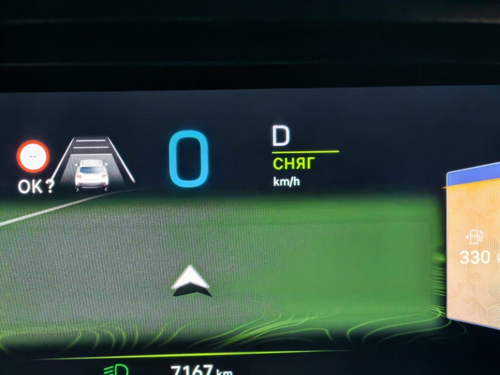 Jeep Avenger 1.2 e-Hybrid: Компактен SUV, готов за големи приключения