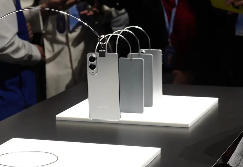 Galaxy S25 Edge: най-елегантният флагман, който Samsung е създавал