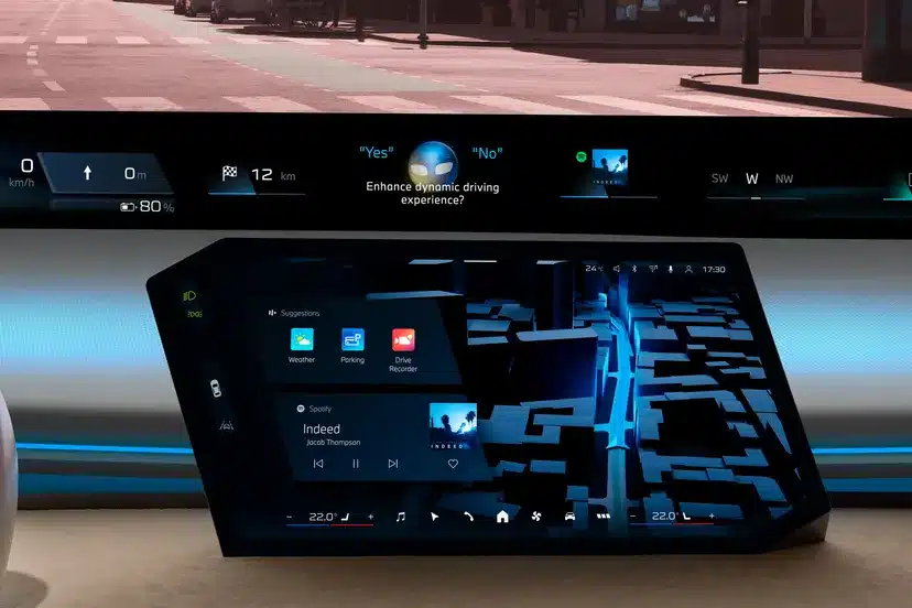 BMW Panoramic iDrive превръща цялото предно стъкло на автомобила в дисплей
