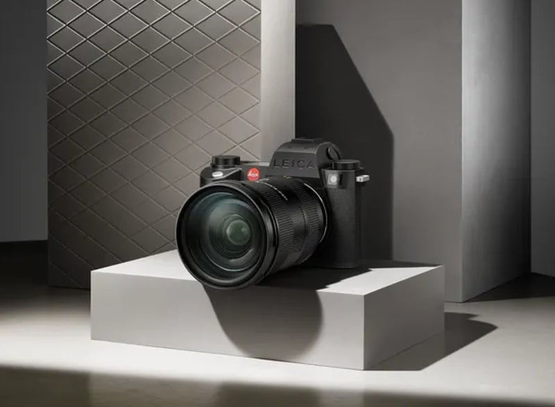 Leica представи пълнокадровия безогледален фотоапарат SL3-S с 24 MP сензор за 00