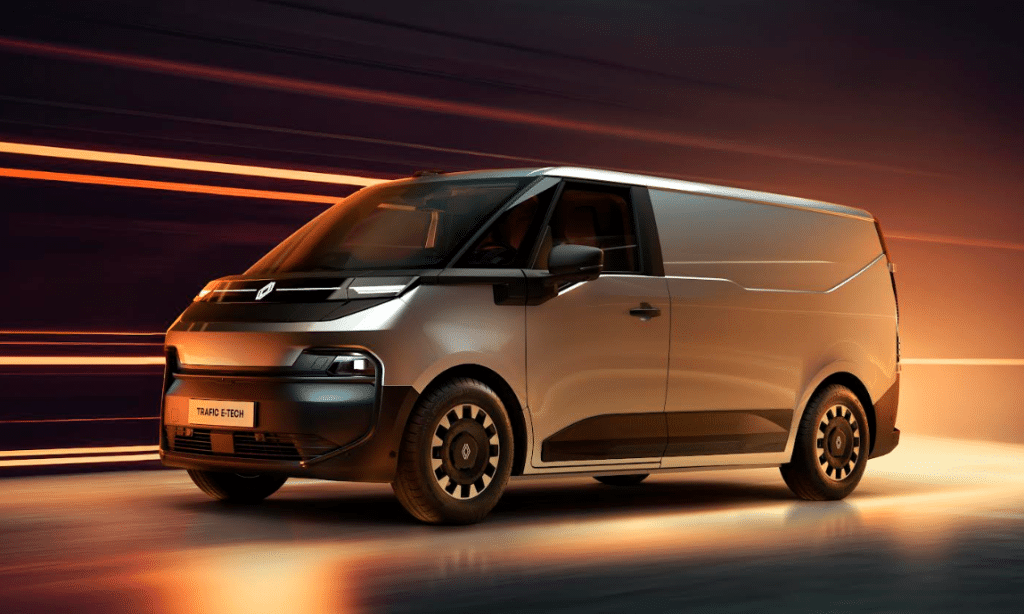 Renault официално представи едновременно три електромобила: Estafette, Goelette и Trafic