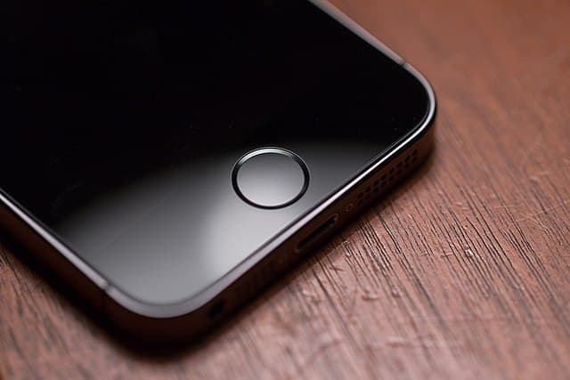Apple се сбогува завинаги с една емблематична функция на iPhone, която беше с нас от 18 години