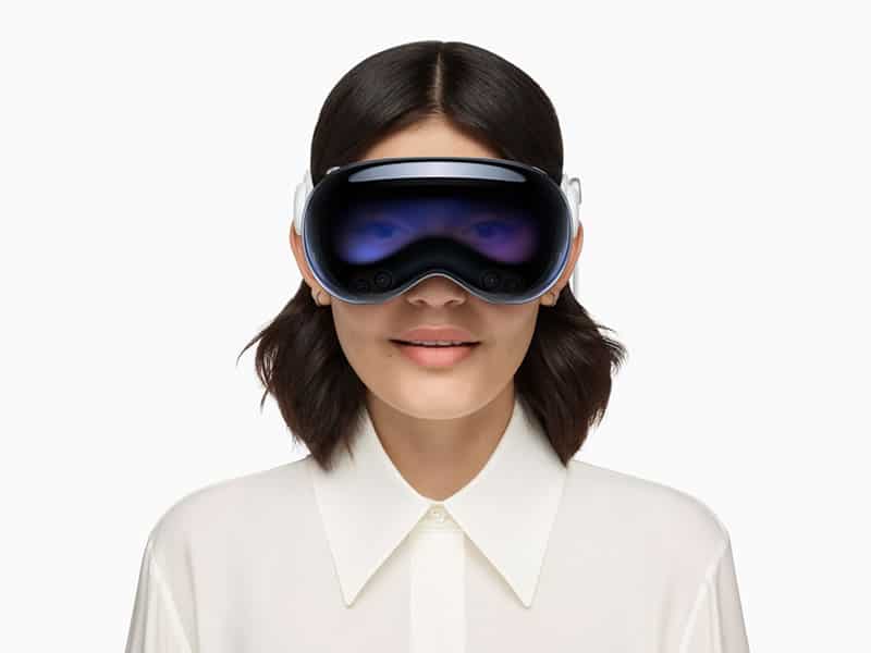 Apple потвърди, че скоро ще направи очилата Vision Pro по-удобни и по-умни