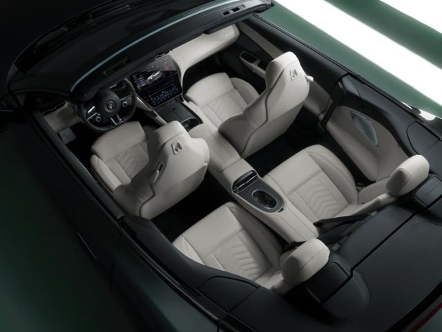 Maserati представи пълната гама на GranCabrio на The I.C.E. St. Moritz 2025
