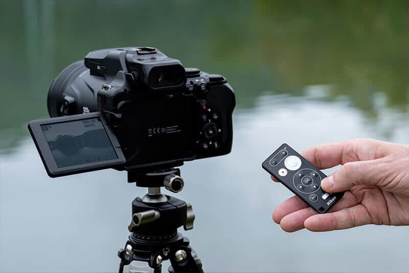Nikon представи фотоапарата Coolpix P1100 със 125x оптично увеличение